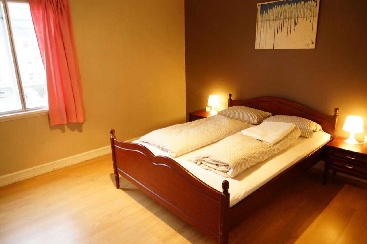 Stay.Plus Budget Paradis Bergen Luaran gambar