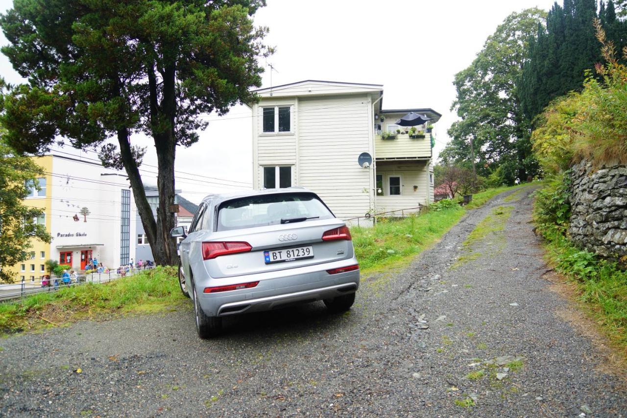 Stay.Plus Budget Paradis Bergen Luaran gambar