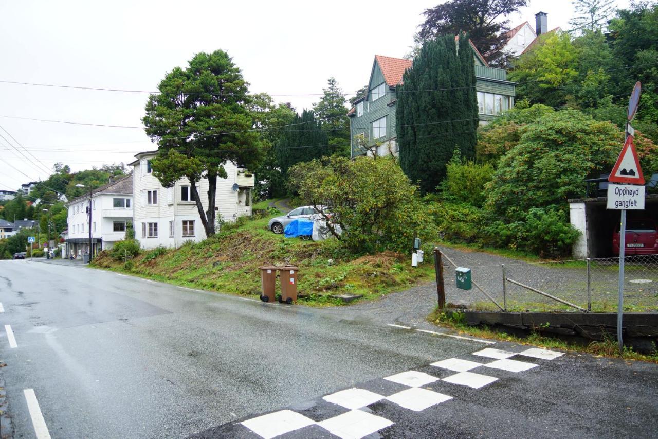 Stay.Plus Budget Paradis Bergen Luaran gambar